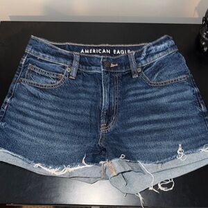 AEO ‘90’s Boyfriend Short